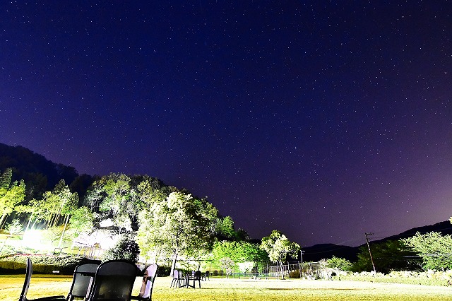 奥琵琶湖の夜は感動 ある日の星空 公式 ロテル デュ ラク 滋賀県長浜市のスモールラグジュアリーホテル