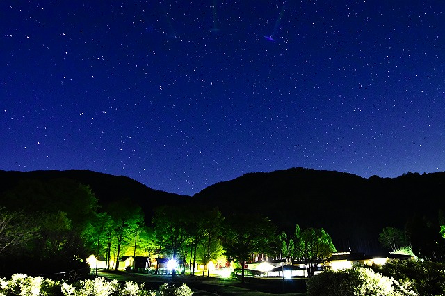 奥琵琶湖の夜は感動 ある日の星空 公式 ロテル デュ ラク 滋賀県長浜市のスモールラグジュアリーホテル